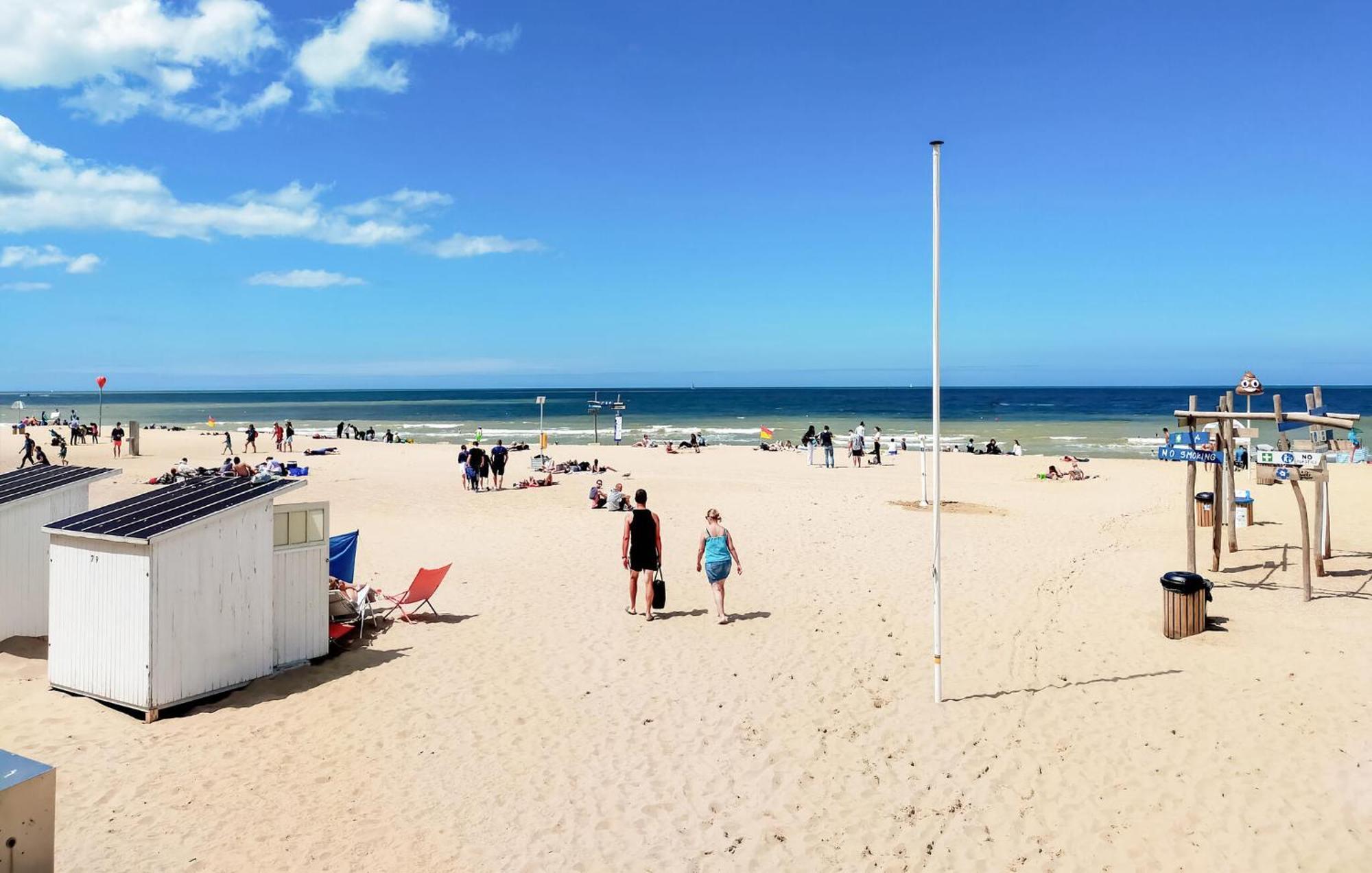 Awesome Apartment In Oostende With House Sea View Exterior foto
